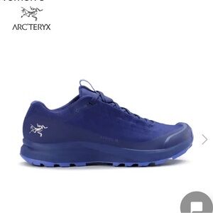 Arc'teryx Aerios FL GTX Hiking Shoes - Women's size 7